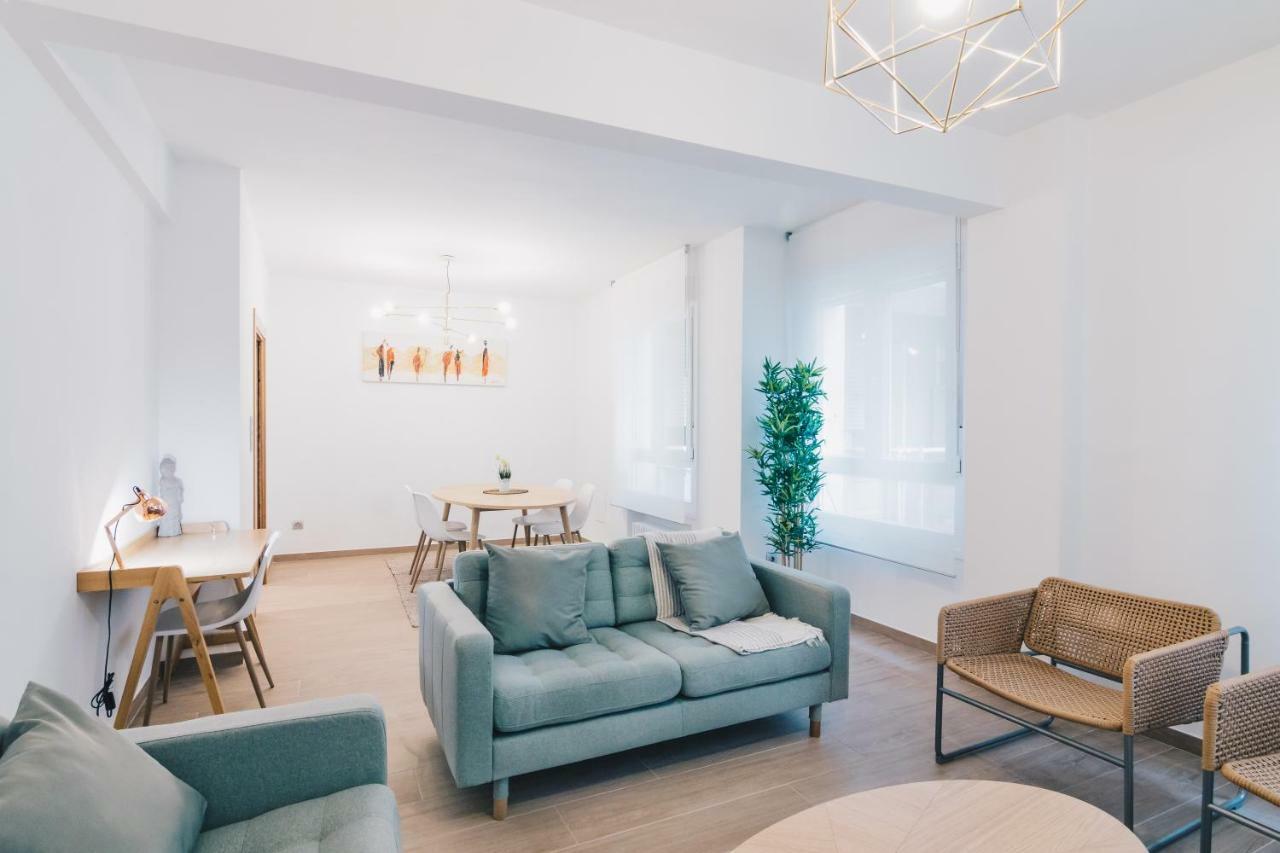 Amalur Apartment By People Rentals Билбао Екстериор снимка